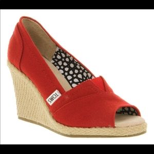 Toms Wedges
